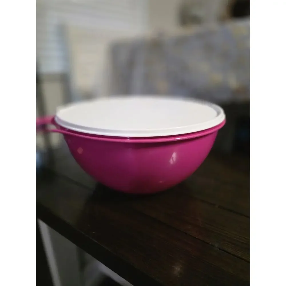 Tupperware Thatsa Bowl - 19CUP/4.5L - PINK/SUGAR - Mixing Storage